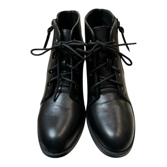 New Easy Street Becker Women's Black Lace Zipper Ankle Boots Booties 11 - Picture 4 of 6